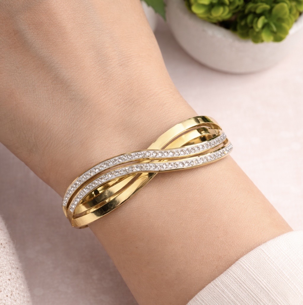 Serpentine Infinity Bangle – Multi-Layer Gold & Pavé Crystal Kada