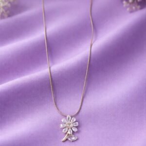 Daisy Bloom Solitaire chain – Marquise Crystal Floral Pendant