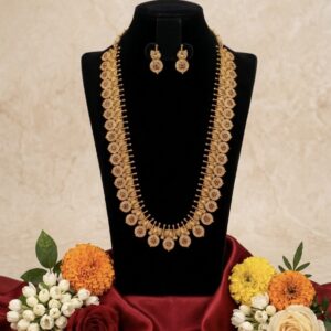 Heritage Lakshmi Kasu Mala – Antique Gold Coin Haram with Matching Studs