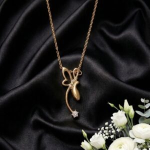 Papillon Flight Pendant – Sculptural Rose Gold Butterfly Lariat Necklace