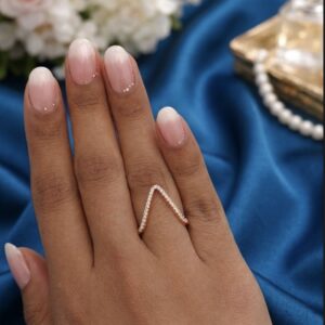 V-Crest Wishbone Ring – Rose Gold Pavé Chevron Band