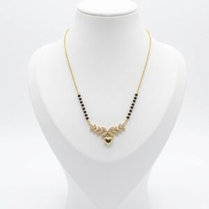 Elegant Leaf-Pattern Heart Pendant Mangalsutra