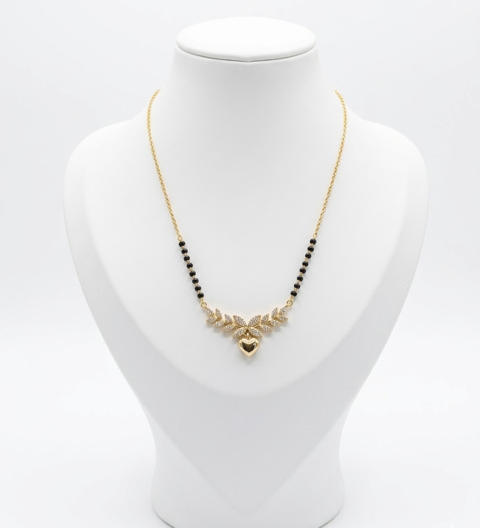 Elegant Leaf-Pattern Heart Pendant Mangalsutra